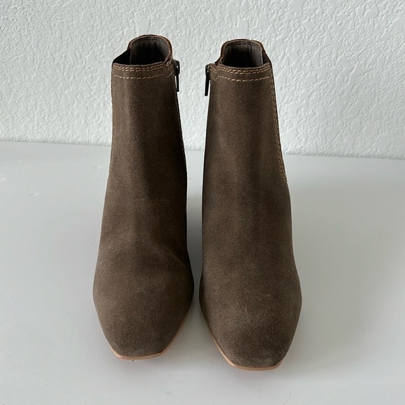 NWOB DIBA True Drum Roll Wedge Booties - Picture 3 of 16